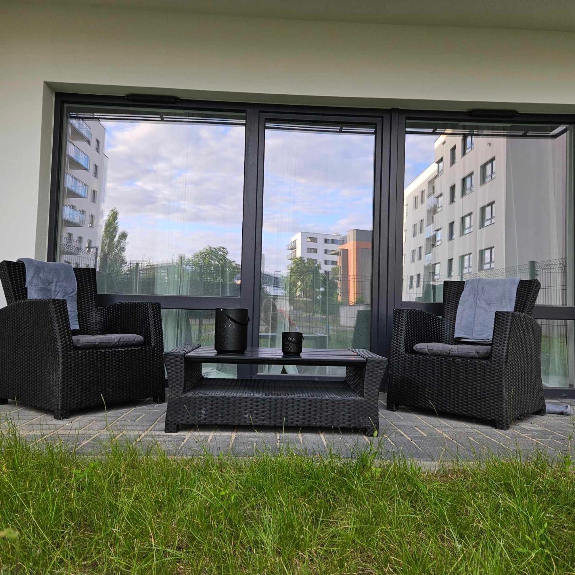 Crystal Apartments Poznań Exteriör bild